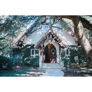 Meet your Posher, Ellie